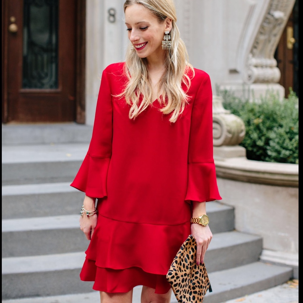 CeCe size 6 Red Layered Dress Bell Sleeve